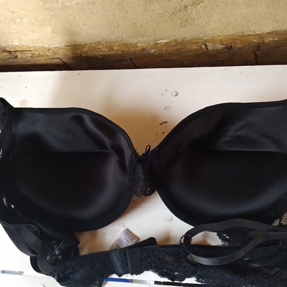 Black Underwire Push Up Bra Size 38C - Picture 4 of 5